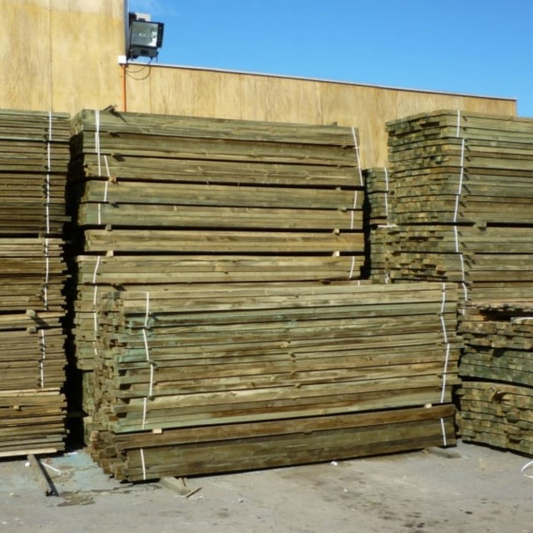 2" x 5" x 3.20mts pino impregnado bruto