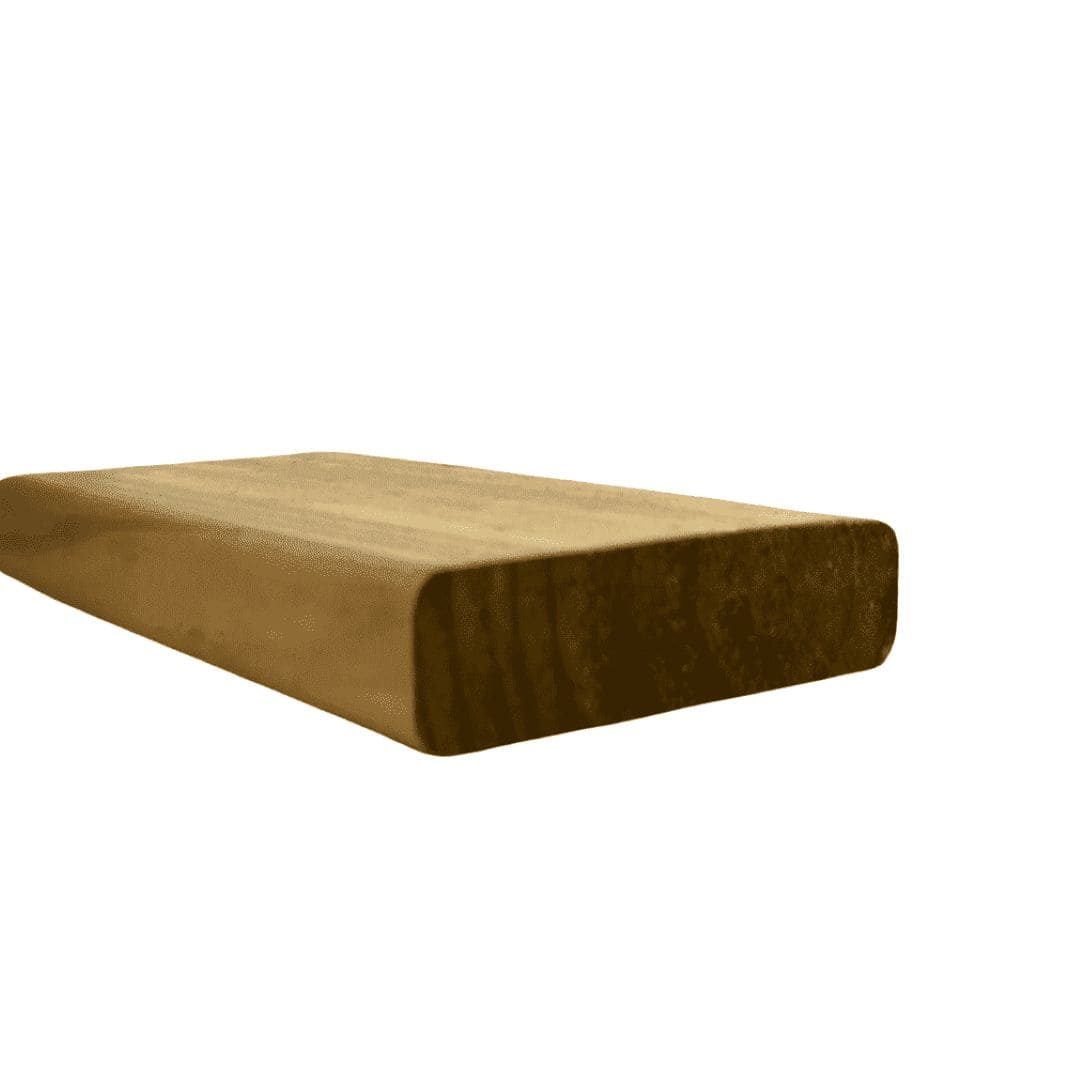 Tabla Deck para Terraza 1 ½” x 5” x 3.20 mt | Pino Radiata Impregnado y Cepillado con Cantos Redondeados